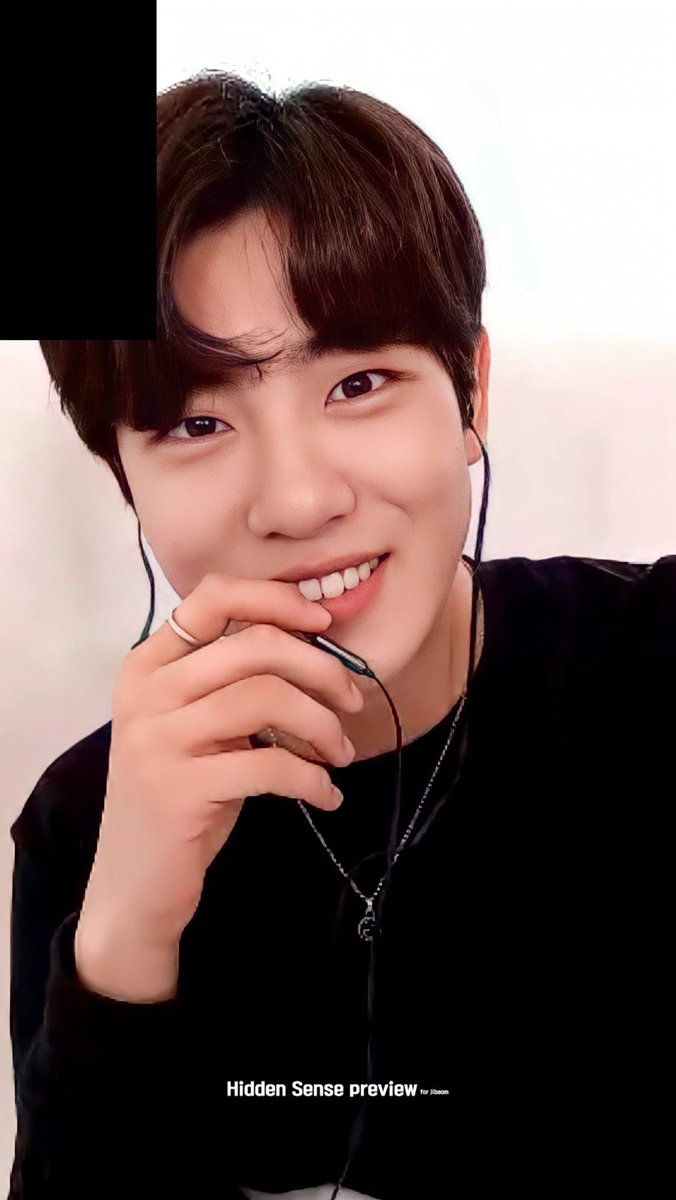 hidden_0203's tweet photo. 211030 영통

오늘도 넌 💜❤️

#골든차일드            #지범 
#GoldenChild              #jibeom
@GoldenChild @Hi_Goldenness https://t.co/zoBIqoQZE7