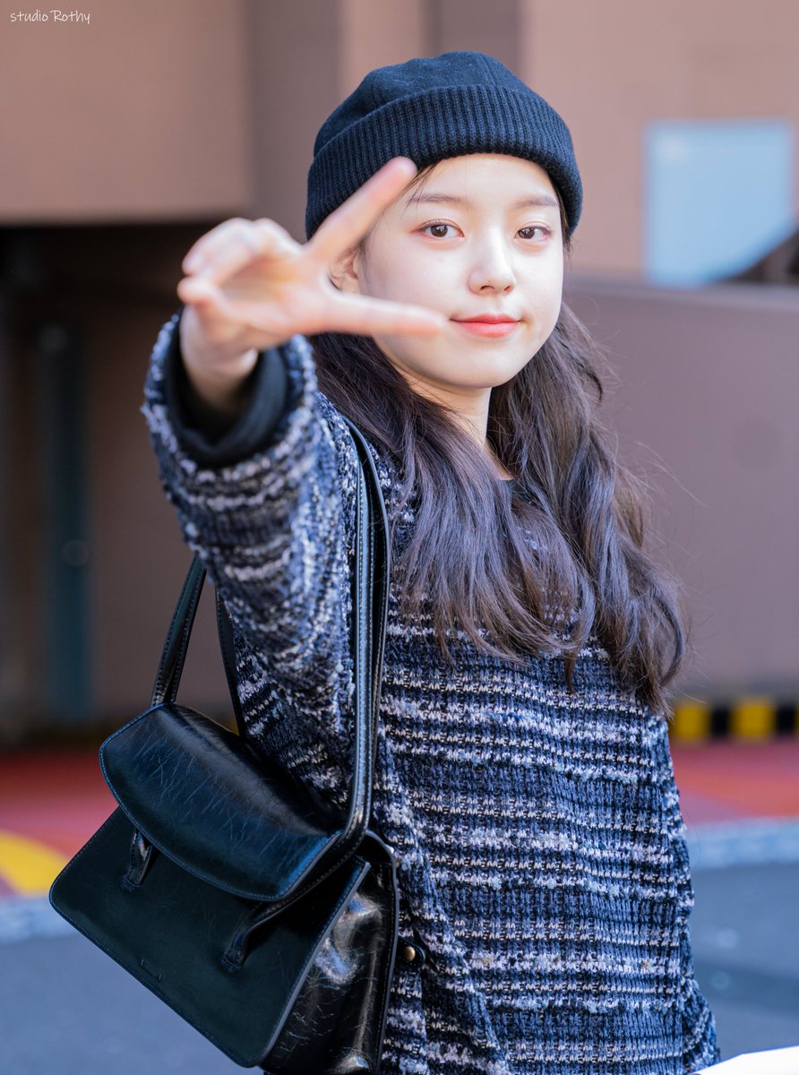 studio_Rothy's tweet photo. 211029 출근

@Rothy_official

#로시 #Rothy https://t.co/6NxzNqeioj