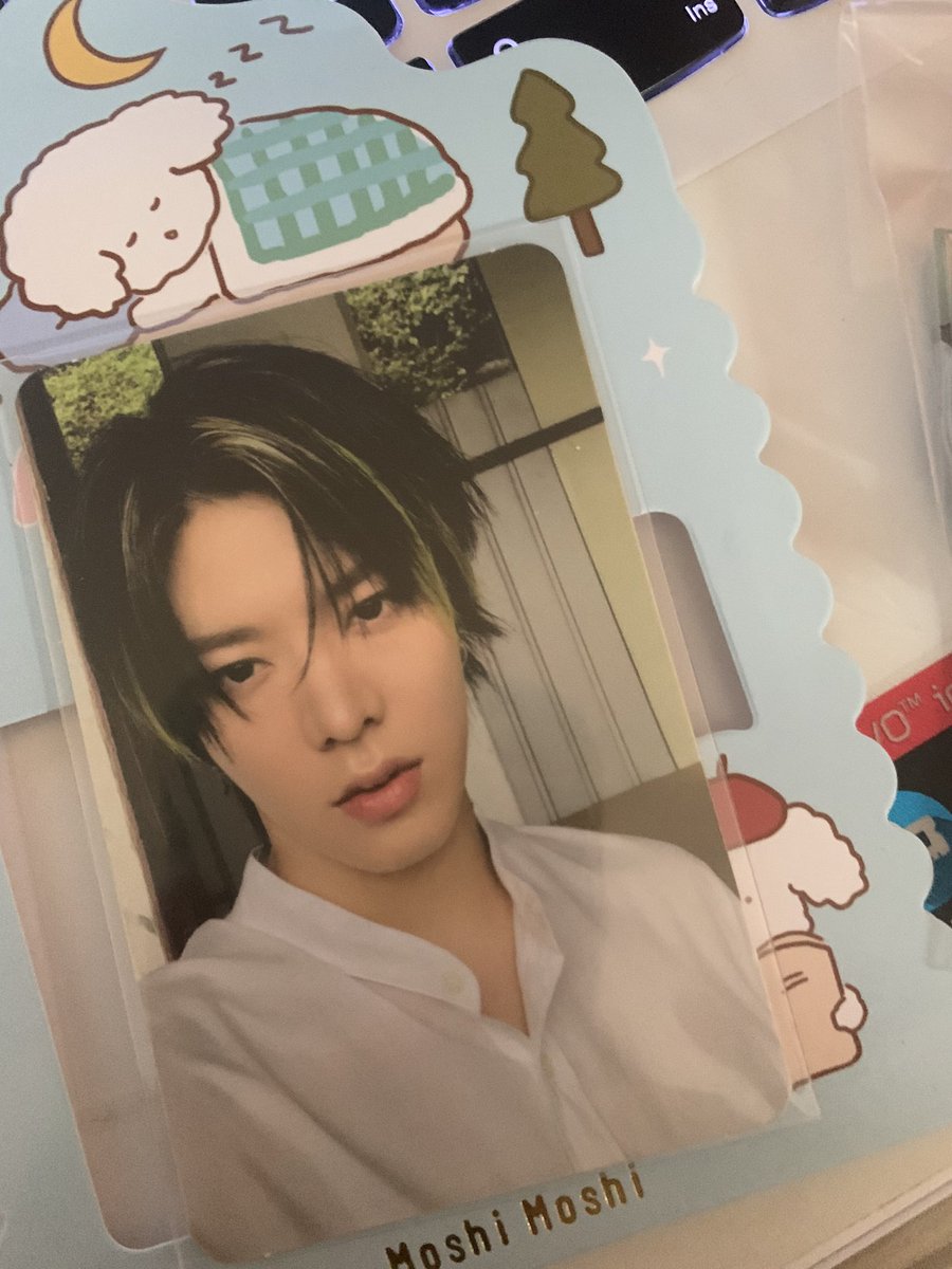peachgachu's tweet photo. ได้รับการ์ดคุณยูแล้วนะคะ ร้านห่อมาดีมาก แบบมากๆ แถมการ์ดมาเนี้ยบมาก ของแถมเยอะจนแอบช้อค คุณคนขายก็แสนน่ารัก ขอบคุณมากๆเลยนะคะ #1STFORFIRST https://t.co/TFzhldBOnb