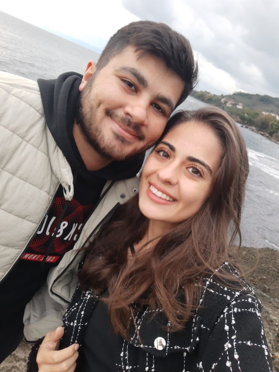 Tatlı gülüş pek yaraşır, gözleri ömre bedel ❤️🌸<a href="/Zelihaalann/">Zeliha</a>