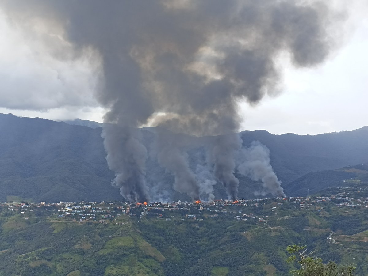 More than 160 homes across the Chin State town of Thantlang were burned down in a military shelling on Friday, a spokesperson for the Chinland Defence Force (CDF) resistance group told Myanmar Now. (Photo - The Chinland Post) 
#WhatsHappeningInMyanmar