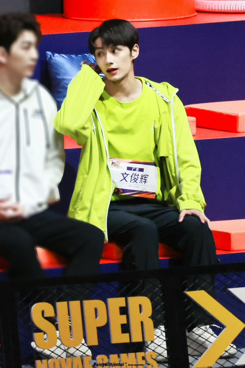 Being with junhui tweet media