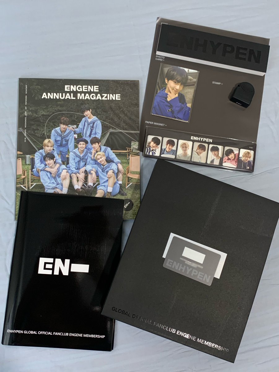 jayyuns's tweet photo. my engene membership kit is finally home !!! thank you so much @KosmoPH 💕 #kosmo_feedback https://t.co/7r51BoqaHN