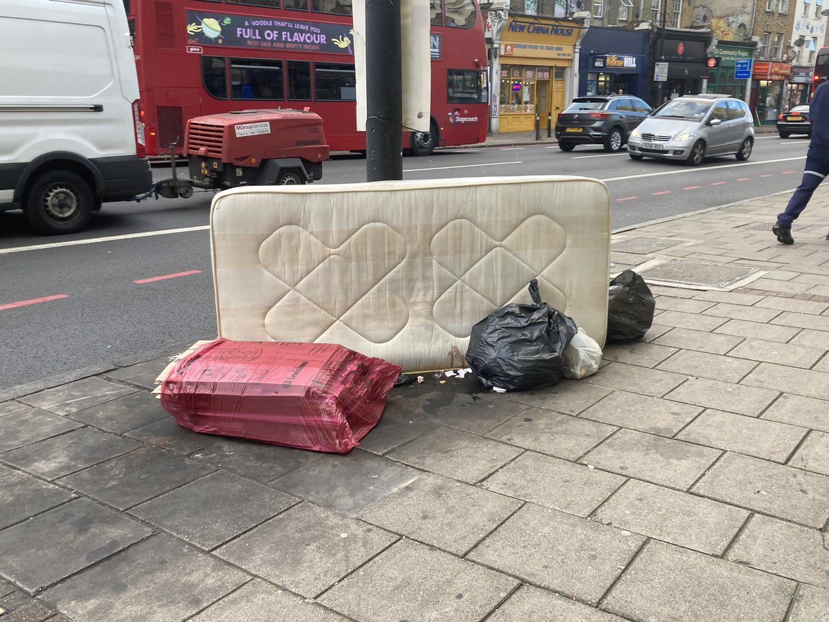 booksandwine76's tweet image. Nothing else mattress #southlondon