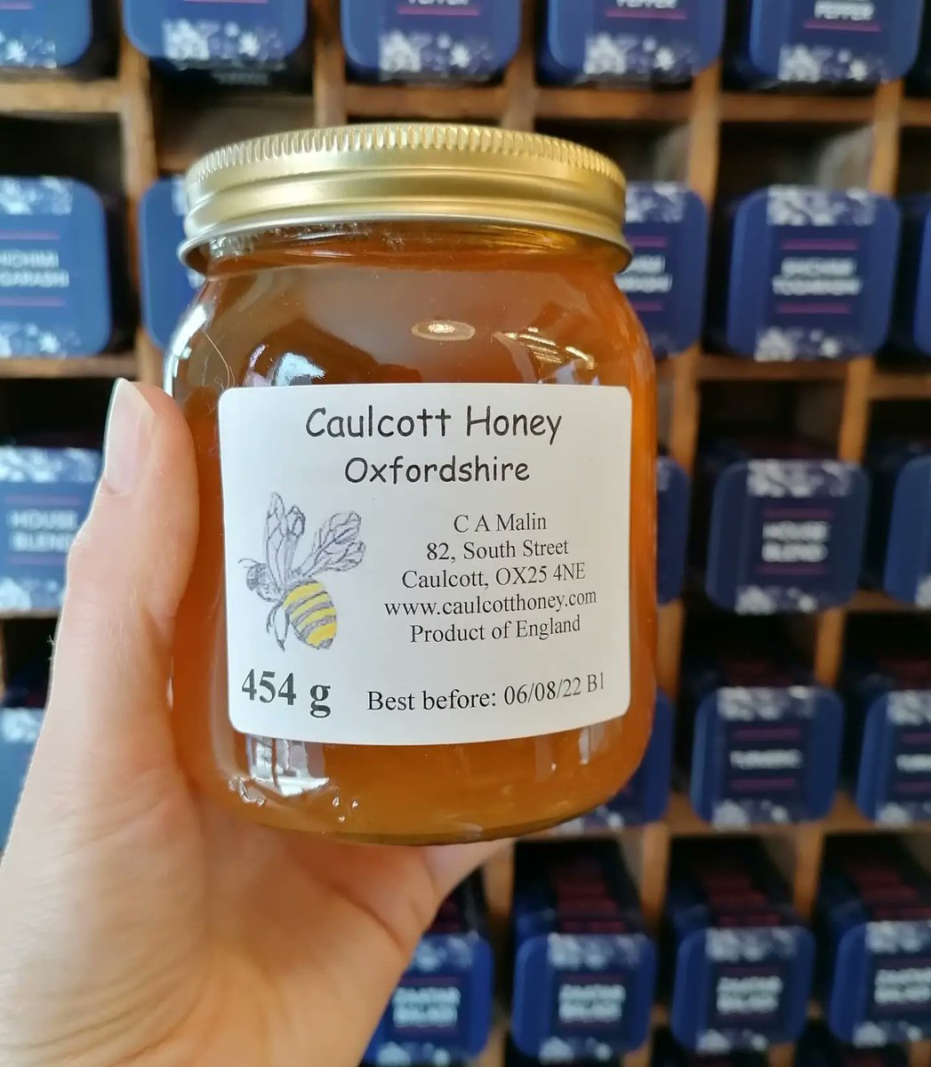 2northparade's tweet photo. Carol has delivered more of her amazing local honey, we have plenty of fresh ewe's curd in the Fridge, warm sourdoughs are in and that's brunch sorted. 

#2northparade #producestore #localhoney #localbakers #familybusiness #cheesecounter 
#indieoxford #independentbusiness https://t.co/4qu44TFKM2