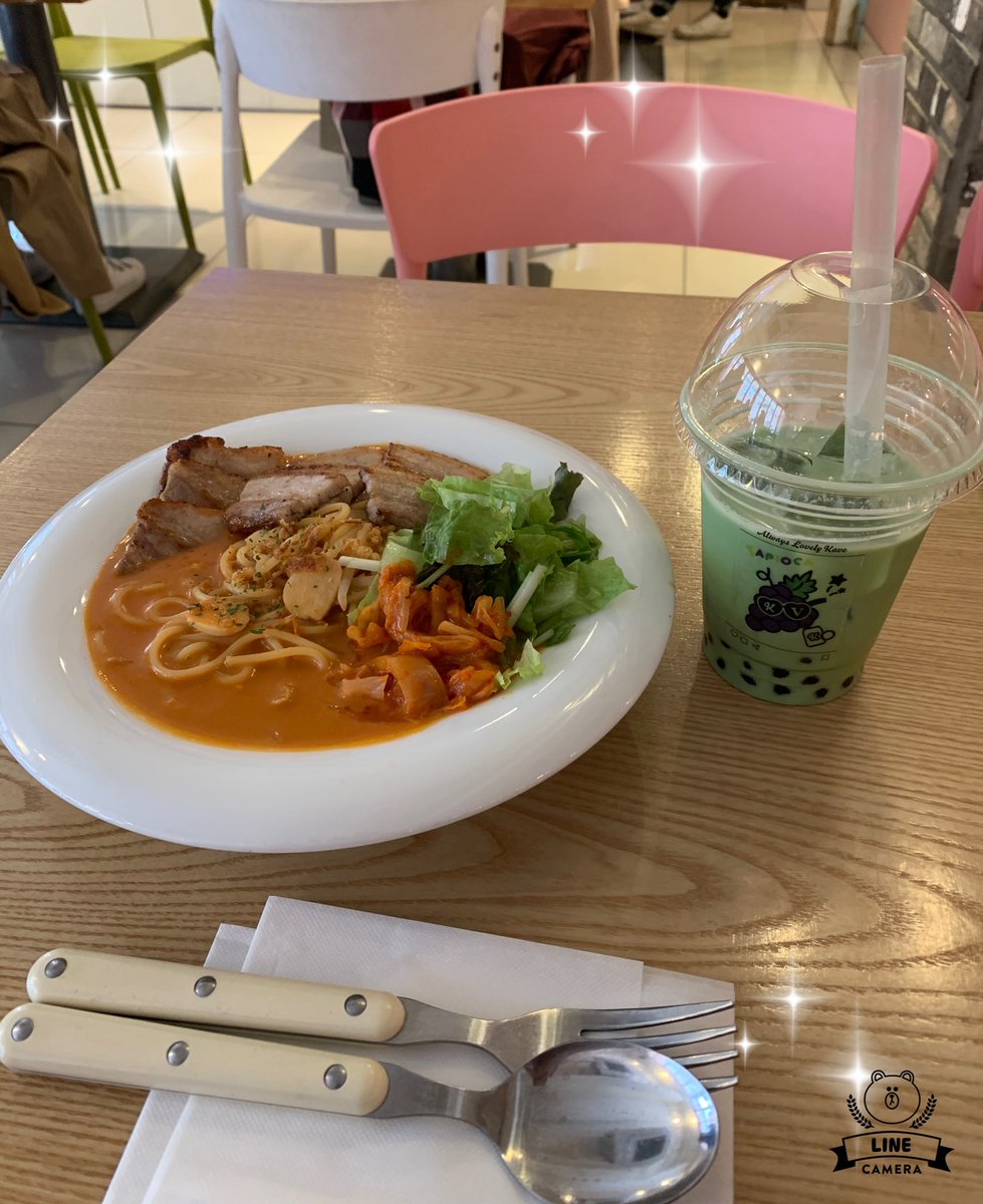 aLSgs0Y9flW5sGU's tweet photo. 2日目またまた
来てしまいましたぁ〜😙
サムギョプサルパスタ🍝と
抹茶タピオカ🧋
美味しくいただきました🥰
店内にはジェジュン❤️の歌が…💕
素敵✨な場所だなぁ〜と
改めて思う…
会いたい人にも会えて
本当、嬉しいかったぁー😊
#ジェジュン
#kavecafe
#J_JUN・Were
BREAKING DAWN https://t.co/YZx7cnXsum