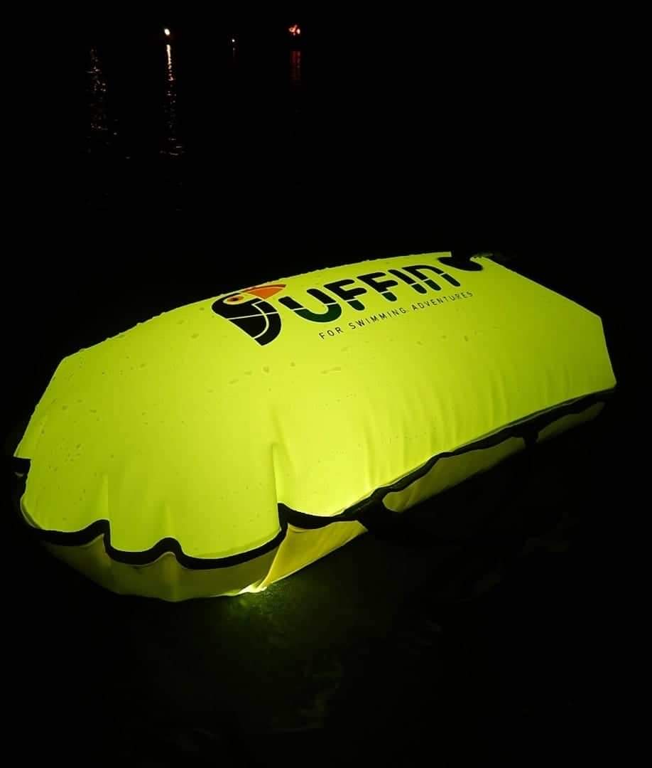 PuffinSwim's tweet photo. A head torch inside our R28 Recycled Drybag float makes a great glow float.
#glowfloat #towfloat #nightswim #nightswimming #wildswim #wildswimming
#puffin https://t.co/bET4l7Wern