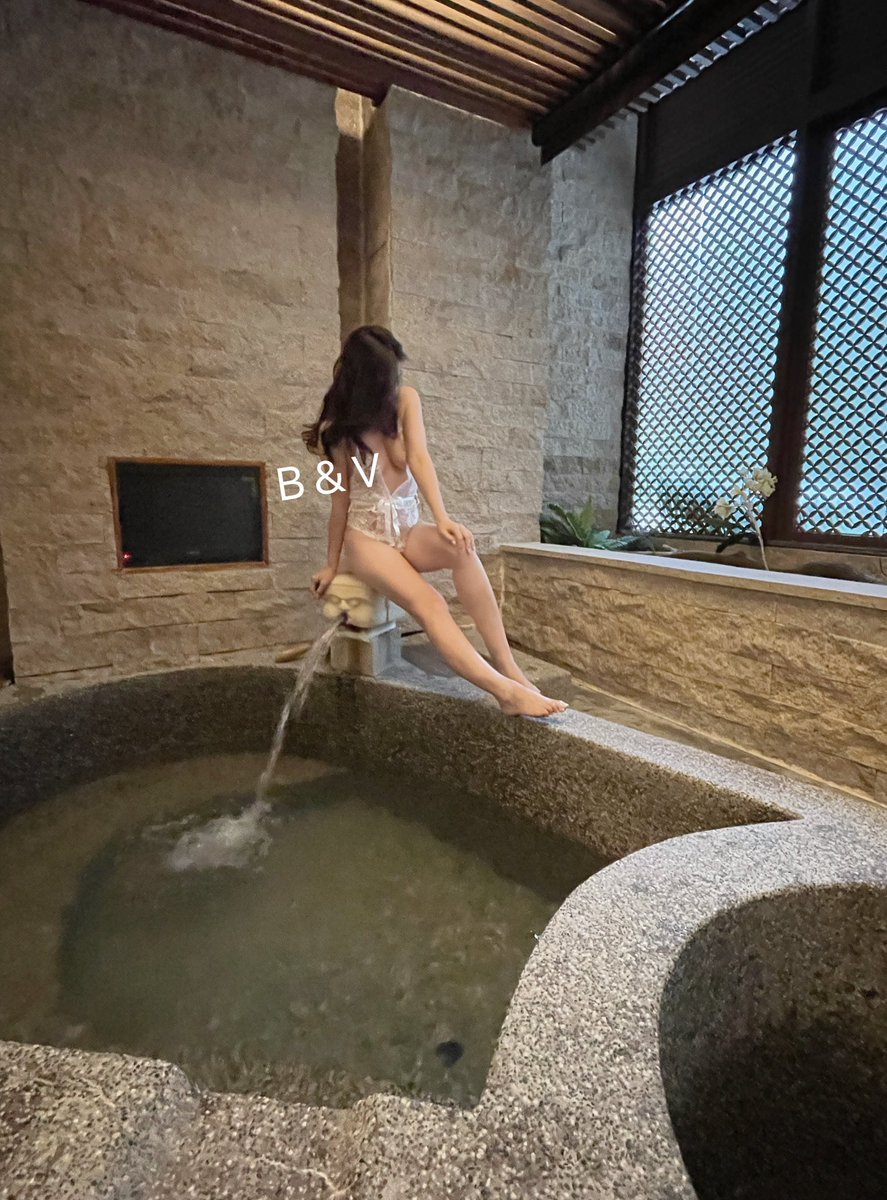 可以的話按讚讓我知道 你在
可以的話留言讓我知道 你🥰 可以的話私聊讓我知道 你想
認識我😘😘😘

都沒有的話就刪文 希望不會😭😭😭

#夫妻聯誼 #泡湯 https://t.co/yKp88DOGRu