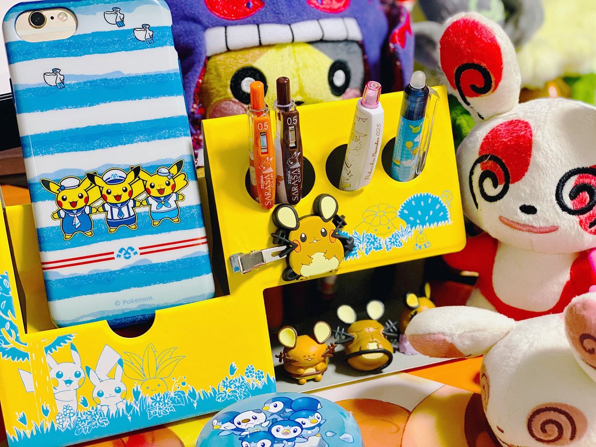 ｖジャンプ編集部 S Tweet ポケモンセンターで本日発売の ちからつきた グッズを買ってきました パッチールファン待望のグッズの数々 ルビー サファイア でパッチールのブチコレクションに励んでいた身としてはとてもうれしいです デスクワークでの実用