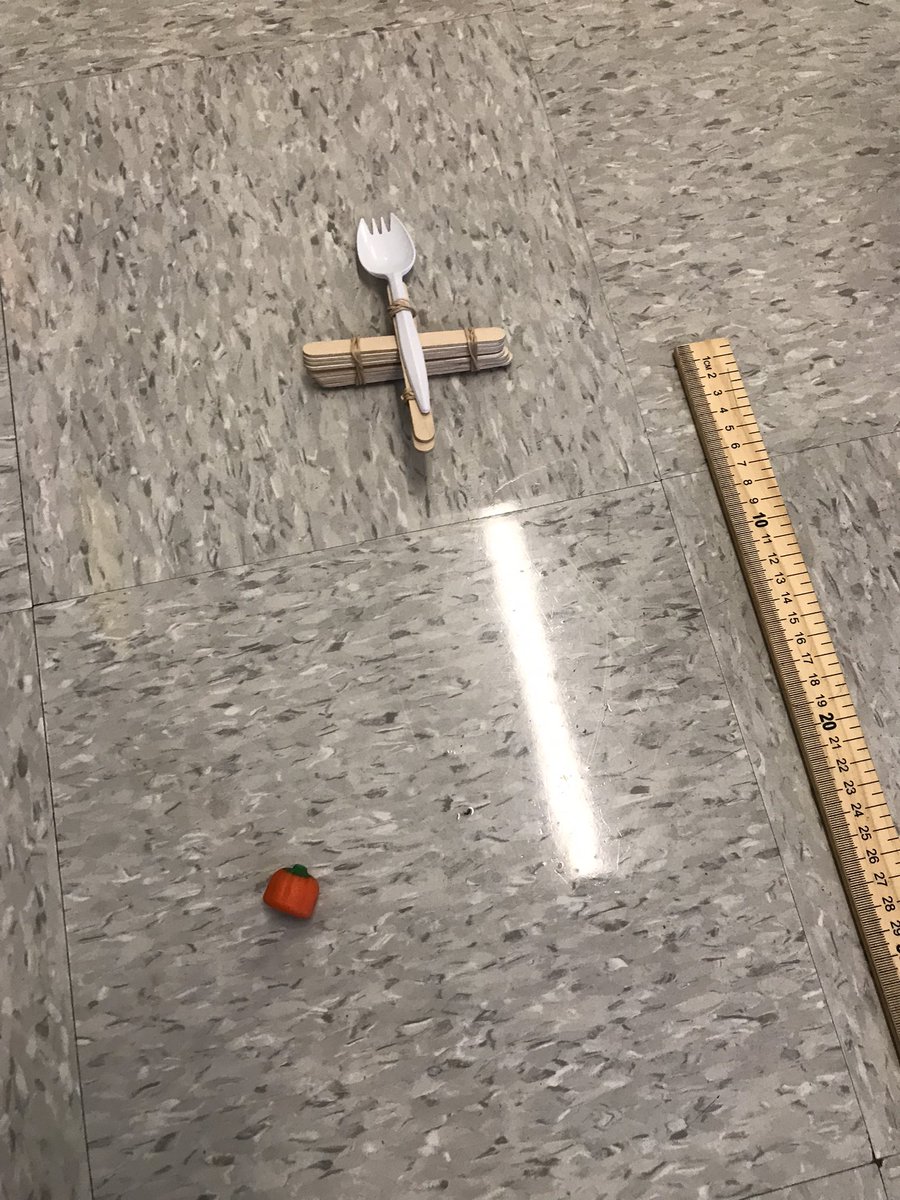 GalavizMrs's tweet photo. Chunkin pumpkin fun in science! @CreeksideCubs @LISDScience https://t.co/m06tQHVabd