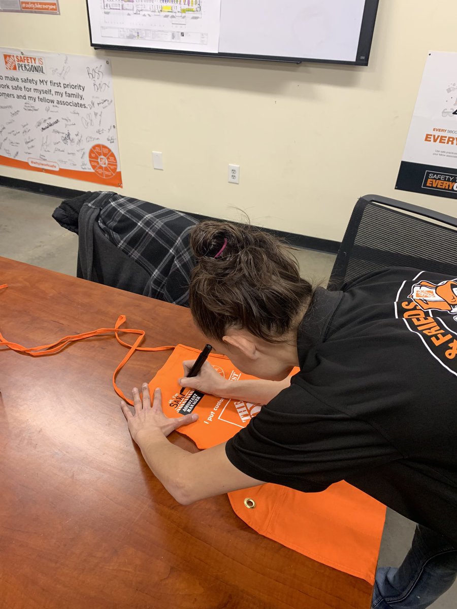 Aaron Bordelon tweet media