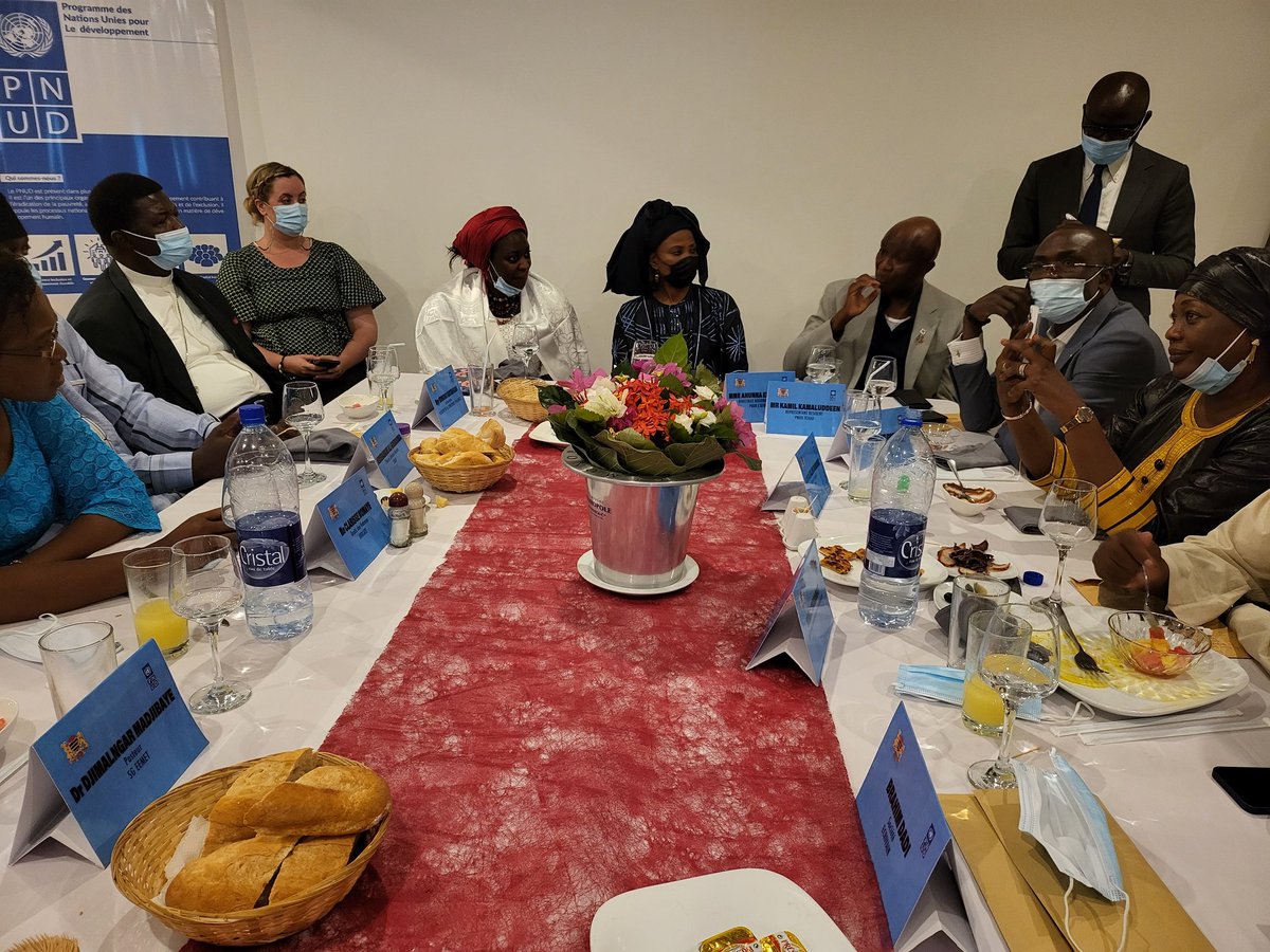 Très pragmatique <a href="/ahunnaeziakonwa/">Ahunna Eziakonwa</a>. Vous avez posé des actes concrets posé pour l'autonomisation de la femme et cteations d'emplois pour les diplomés sans emplois. Notre souhait que <a href="/PNUD_Tchad/">PNUD TCHAD</a> s'appuie sur les acteurs locaux dans la mise en oeuvre.