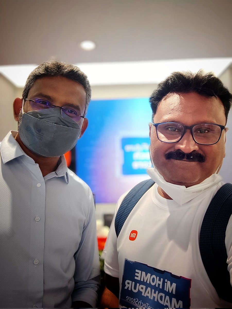 ImtiyaxRk's tweet photo. Few awesome moments of today's #MiHome #TheFutureTechStore Launch at #Madhapur, Hyderabad. โคโค ๐๐โคโค
Thanks a lot @gitanshanand @sajurathnampr @batchumalli for providing the opportunity to interact with @hawkeye Sir ๐๐
@XiaomiIndia @RedmiIndia #MiFanClub https://t.co/2bBJ2k7gd5
