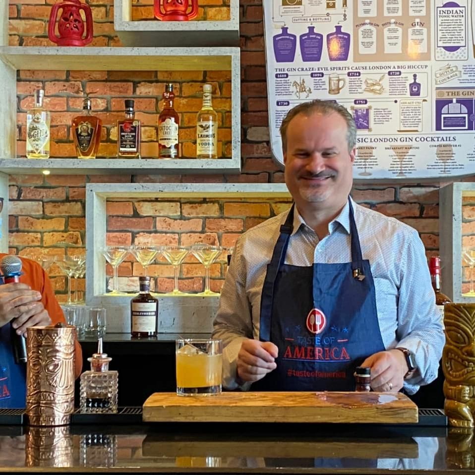 USDAIndia's tweet photo. #USDAIndia’s American Craft Spirits Showcase marvelously highlighted new-to-India U.S. whiskies, gins, rums, and liquors to enthusiasts in Mumbai. Here’s a glimpse of the event. #TasteofAmerica #USDATrade #USDAIndia #CheerstoAmerica 🇺🇲 #NewToIndia #AmericanLiquor @CraftSpiritsUS https://t.co/UsDN9IliJp