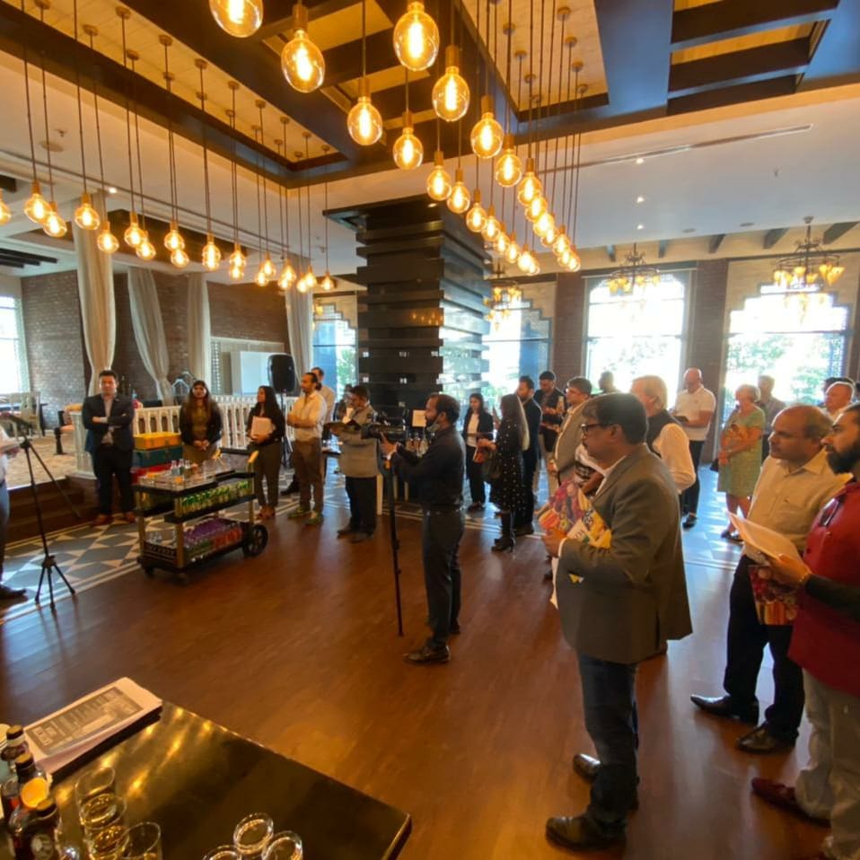 USDAIndia's tweet photo. #USDAIndia’s American Craft Spirits Showcase marvelously highlighted new-to-India U.S. whiskies, gins, rums, and liquors to enthusiasts in Mumbai. Here’s a glimpse of the event. #TasteofAmerica #USDATrade #USDAIndia #CheerstoAmerica 🇺🇲 #NewToIndia #AmericanLiquor @CraftSpiritsUS https://t.co/UsDN9IliJp