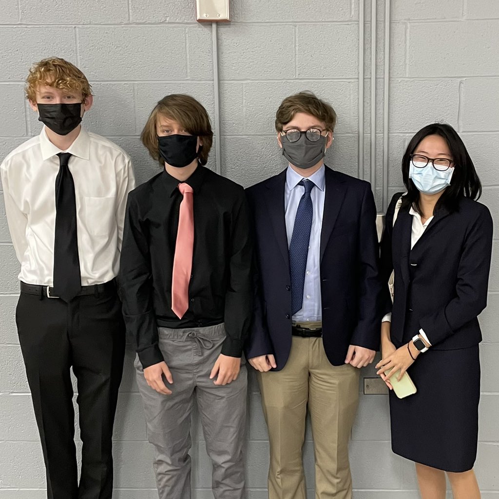 MrBorgman's tweet photo. So excited for our very first Model UN Conference @ #WYOMUN VIII @FTHighlandsHS @FTSchools @Jodar42 https://t.co/jW4UlvVOPo