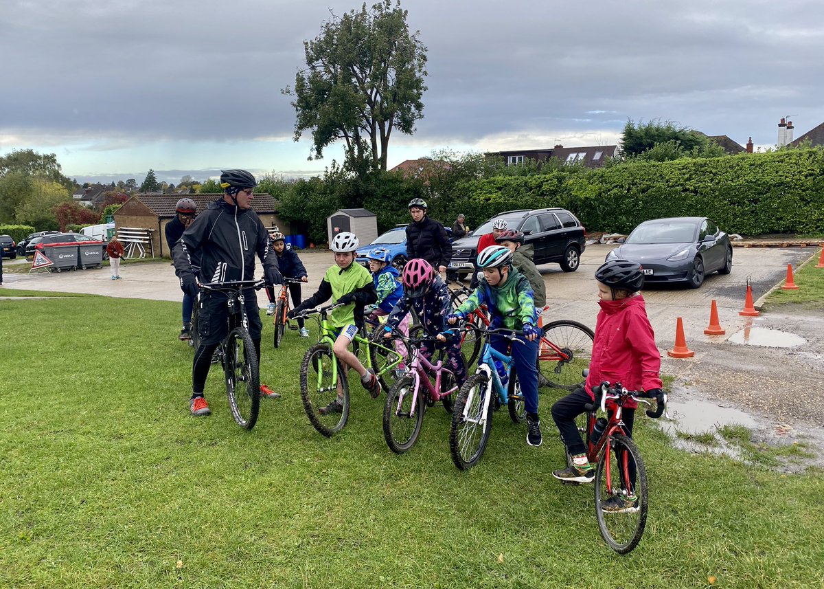 Sutton Cycling Club tweet media