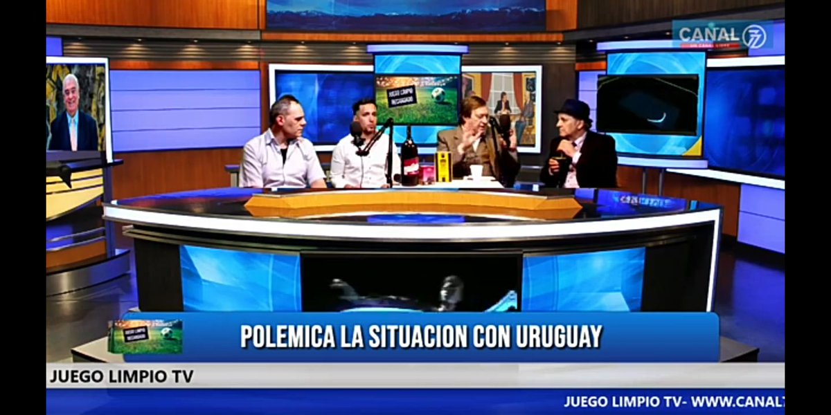 11 30 toda la polémica clásica en Juego Limpio TV. Nos ves por canal77.net
Podes votar en la encuesta del clásico!!!