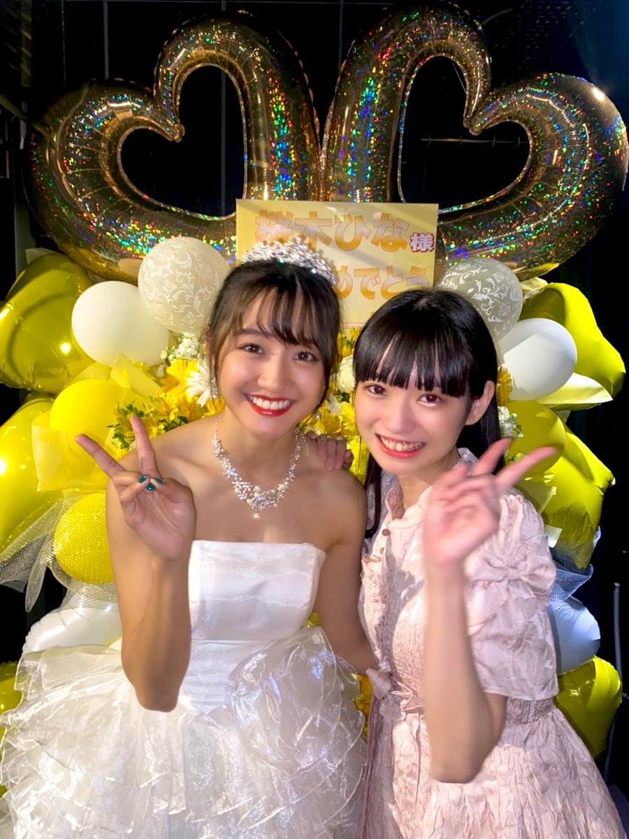 hoshinaharu's tweet photo. 桜木ひなちゃん卒業LIVE

ありがとうございました！

素敵な時間を最後まで過ごせて、ひなちゃんとの10年以上のおもいが溢れてしまった💭

いろいろなシーンが蘇ってくるステージで、心があたたかくなりました

ありがとうひなちゃん、大好き！！

#アイロボ https://t.co/pMW2KtzzYI