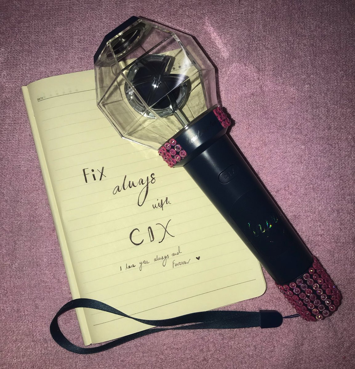 bAe__2000510's tweet photo. Did I late to wish? 🥺
Im Being busy with my real life doesn’t mean i forgot abt you..my dear sweetie @CIX_twt im still here, always support you from behind ❤️
“Love You CIX”
#평생씨아엑픽스좋구나야 #FIXwithCIX #CIX_WEEK_2021 #FIX_2ND_ANNIVERSARY https://t.co/wigJHQVjmq