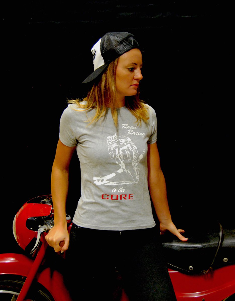 matram85's tweet photo. Very few items left! @RoadRacingCore #closingdownsales 

- 8 t-shirts circuits size S (10€)
- 1 t-shirt circuits size XXL (10€)
- 3 hoodies circuits size XXXL (19€)
- 1 female hoodie size S (15€)
- 3 t-shirts M. Dunlop size XXL (10€)
- 1 t-shirt M. Dunlop size XXXL (10€) https://t.co/goZQfsY1ct