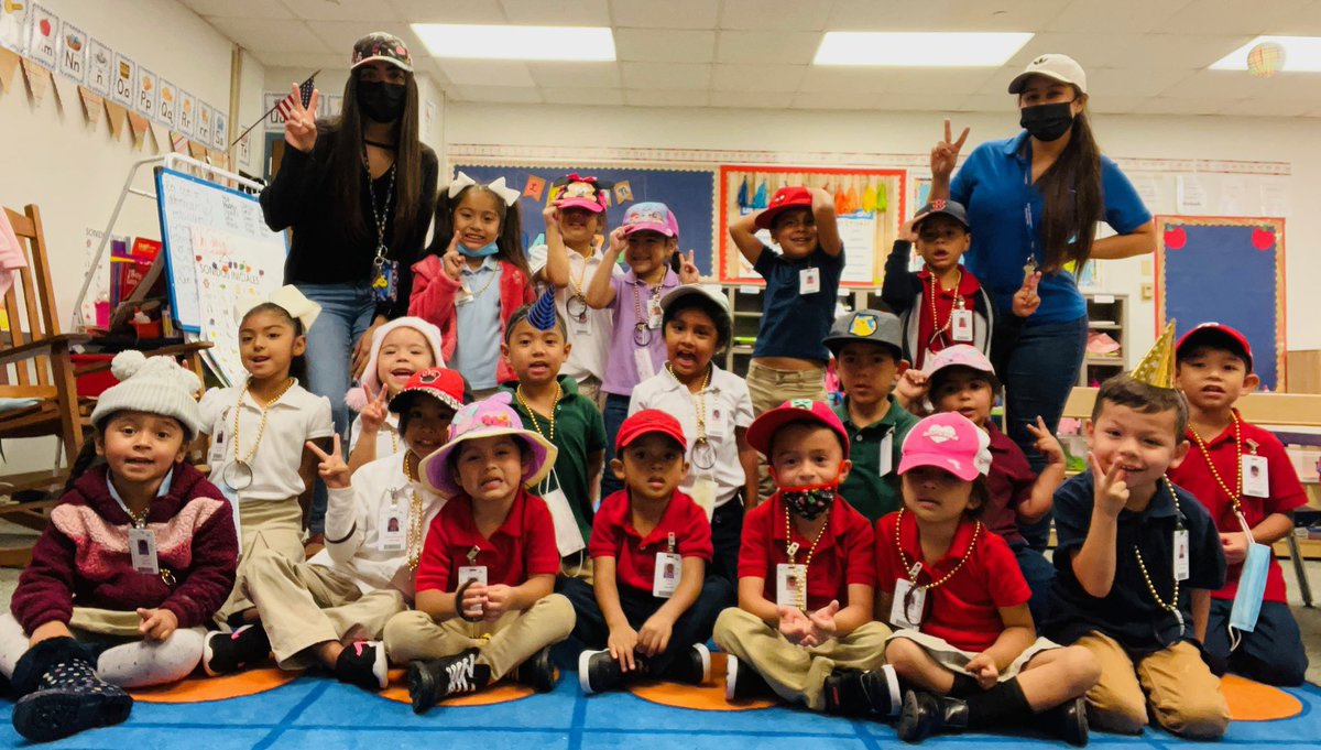 Lopez7Miss's tweet photo. We had a lot of fun during red ribbon week #prek @BritainElem https://t.co/TzHYV87ywR