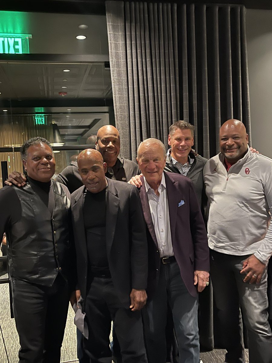 Porter Moser (@portermoser) on Twitter photo OU Fans! Am I finding my way or what ?🔥Great night breaking bread with OU 🏈 Legends <a href="/ThomasLott_/">Thomas Lott</a> <a href="/Keithjackson88/">Keith Jackson</a> <a href="/SpeedbyDupree/">Marcus Dupree</a>
<a href="/OUSilverShoes/">Joe D. Washington</a> and the 👑 Coach <a href="/Barry_Switzer/">Barry Switzer</a> . I’m always telling my players I ❤️studying success! Loved talking #OUDNA with these Great Men!🏆 OU Fans! Am I finding my way or what ?🔥Great night breaking bread with OU 🏈 Legends <a href="/ThomasLott_/">Thomas Lott</a> <a href="/Keithjackson88/">Keith Jackson</a> <a href="/SpeedbyDupree/">Marcus Dupree</a>
<a href="/OUSilverShoes/">Joe D. Washington</a> and the 👑 Coach <a href="/Barry_Switzer/">Barry Switzer</a> . I’m always telling my players I ❤️studying success! Loved talking #OUDNA with these Great Men!🏆