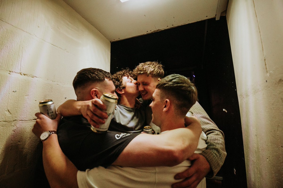 Corellamusic's tweet photo. Impossible to put this feeling into words. 20 unforgettable shows with this lot. Huuuuuge thanks to @TheReytons for bringing us along and treating us like family. Shoutout to everyone who came and supported us and big love to the boys @TheLukaState. Until next time.. https://t.co/OMO393kfel