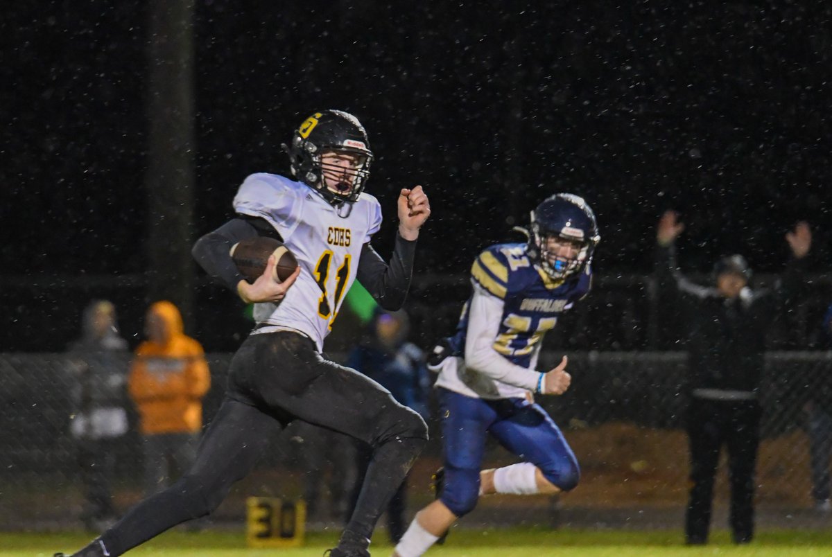 Tate_Russell's tweet photo. Here are a few photos of Chuckey-Doak football from last night against West Greene. https://t.co/e54YKKmz8H