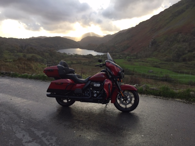 ChesterHD's tweet photo. Our customer Ian Buckley took his Ultra for a trip to Snowdonia yesterday! WOW! What a view that is 😍 https://t.co/PBZN6RT6xz