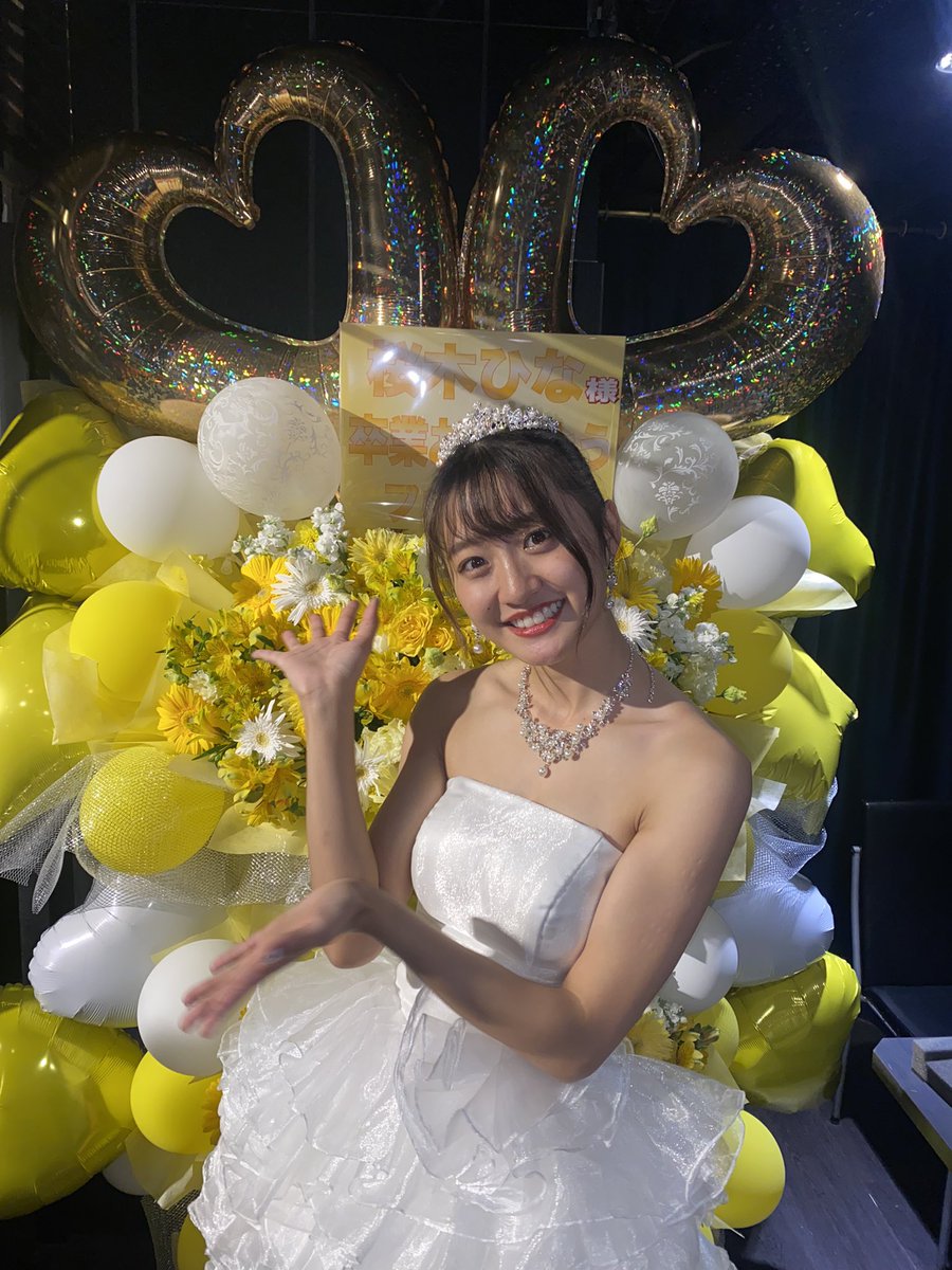 sakuragi_hina's tweet photo. 桜木ひな卒業ライブありがとうございました🙏🏻

サイコーでした！！！

#アイロボ
#桜木ひな https://t.co/ooon7YUD0f