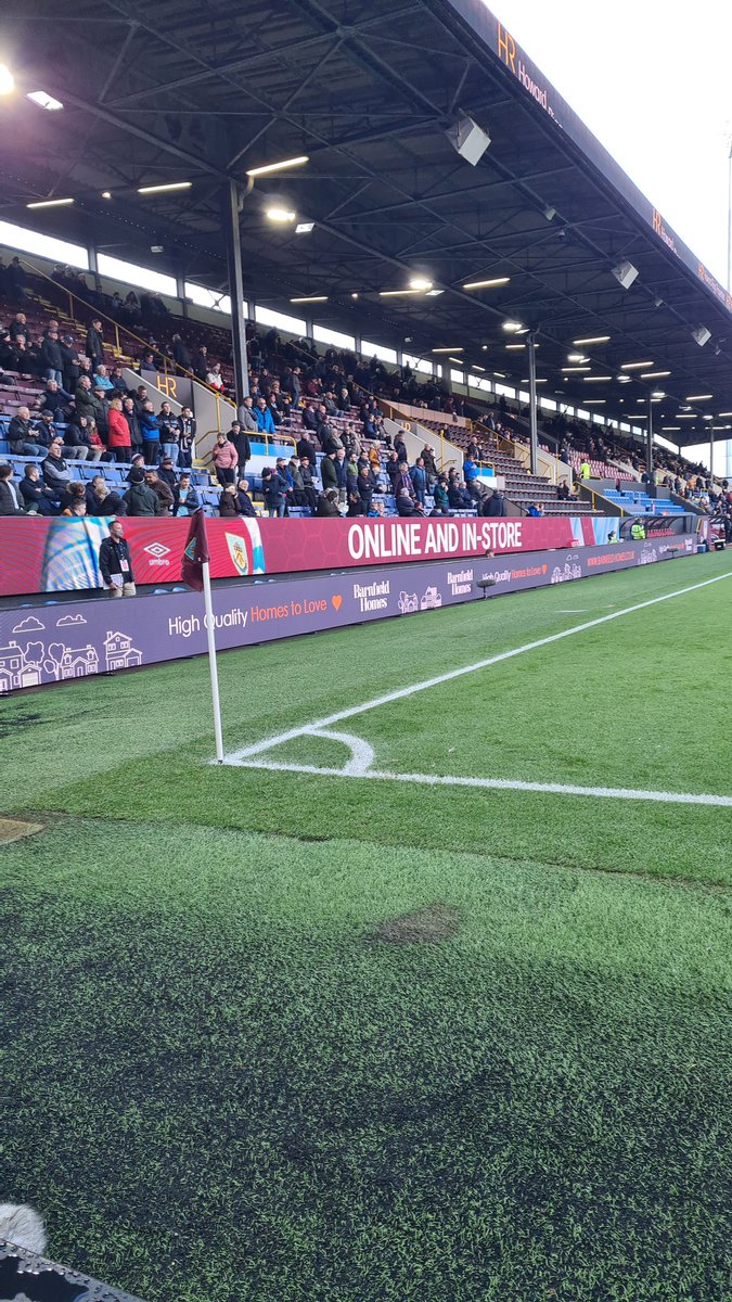 CiaranBrett's tweet photo. 7 hours after I left I'm finally in Burnley ... https://t.co/3ayNANQRGw