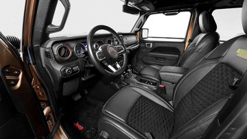 Check Out the First-Ever 7-Passenger Jeep Wrangler