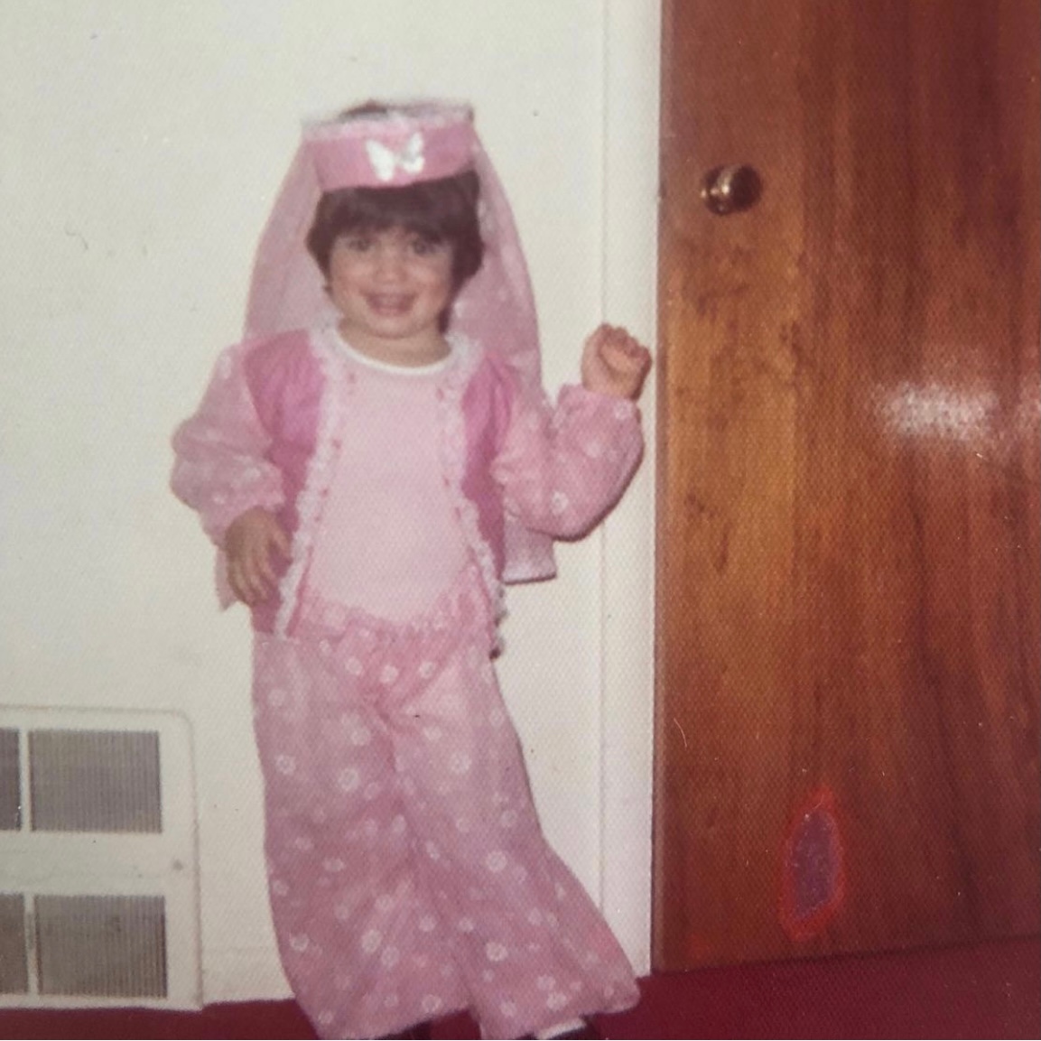 TamsenFadal's tweet photo. It's almost the end of October ! You know what that meansβ¦#halloween is right around the corner. One of my favorite times of year ! ππ»
#ilovehalloween #halloweenthrowback #halloweencostume #itsalmosthalloween #trickortreat #halloweencostume #costumecheck #halloweenparty https://t.co/GPbetralRl