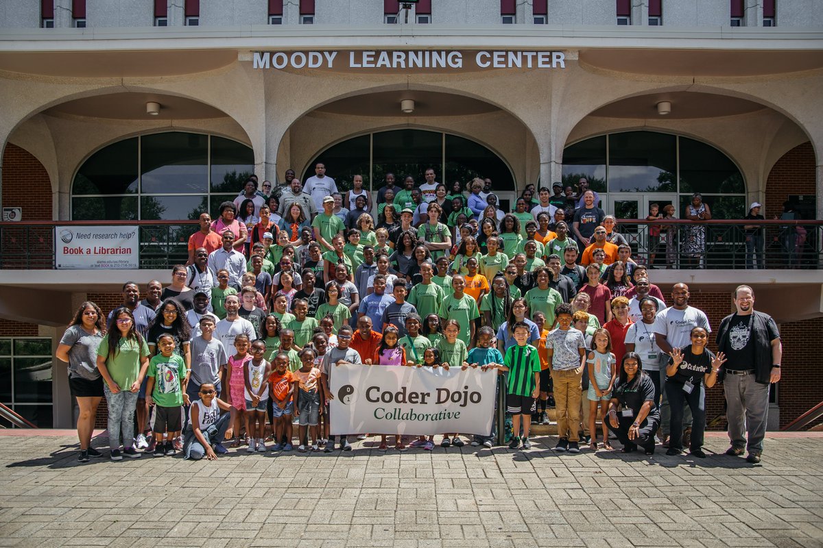 RaspberryPi_org's tweet image. On our blog this week:
🔸 #10YearsOfCoderDojo celebrations! 🎂
🔸 Our interview with @joearday #BHM
🔸 Our CLO shared what policymakers & educators around the world can learn from the @brookingsinst’s new report on global #ComputerScienceEdu
Read more: raspberrypi.org