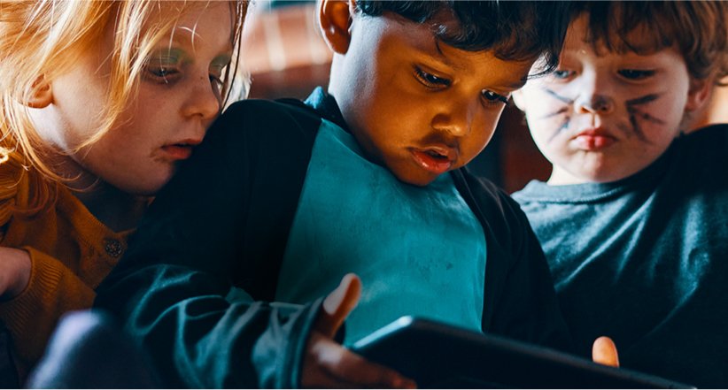 zeninternet's tweet photo. If #NotSpots are giving you a fright, donβt be dismayed. With EveryRoom from Zen you can have frighteningly good WiFi coverage throughout the home.
https://t.co/8GSbpTsLR2 https://t.co/ibYOQrnbQ2