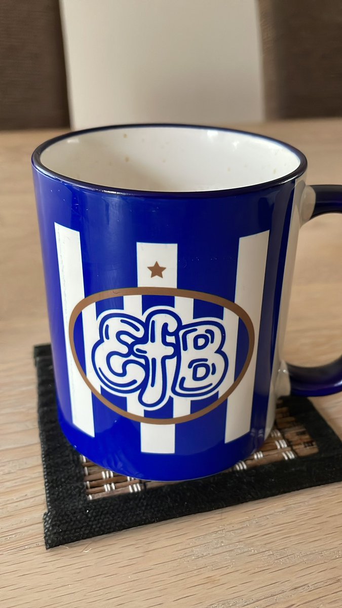 Saatterup's tweet photo. Kaffen smager som i går. Nemlig super godt #hobEfB #EfB #GodWeekend https://t.co/pIoptqzawY