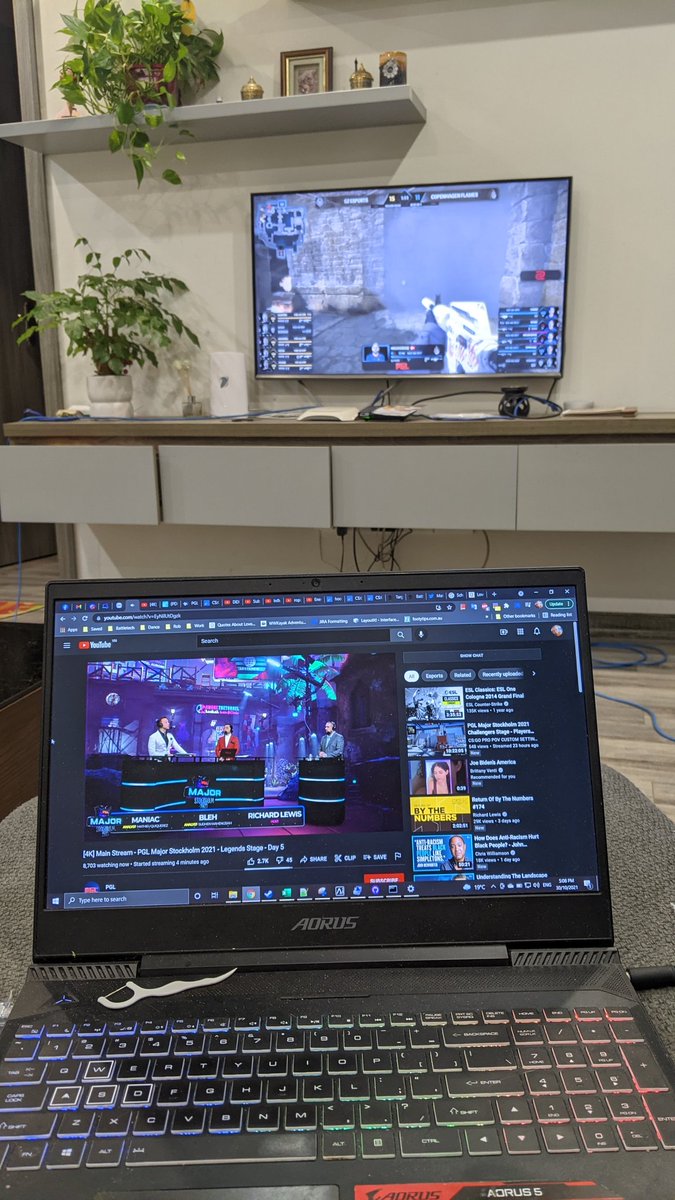 RCoops1978's tweet photo. Better matches and great commentary from @Sadokist and @MosesGG on the B-Stream to start the day
#csgo #PGLMajor #LETSGOLIQUID #NAFfas https://t.co/nATtGypLuC