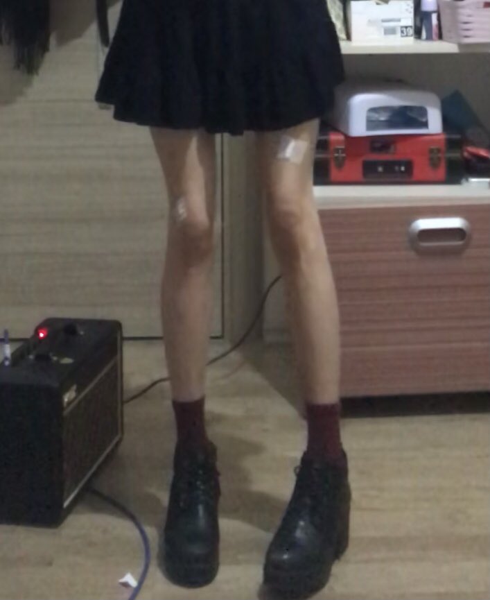 automaticIover's tweet photo. my most infamous bodycheck https://t.co/0PsYnX5QaL