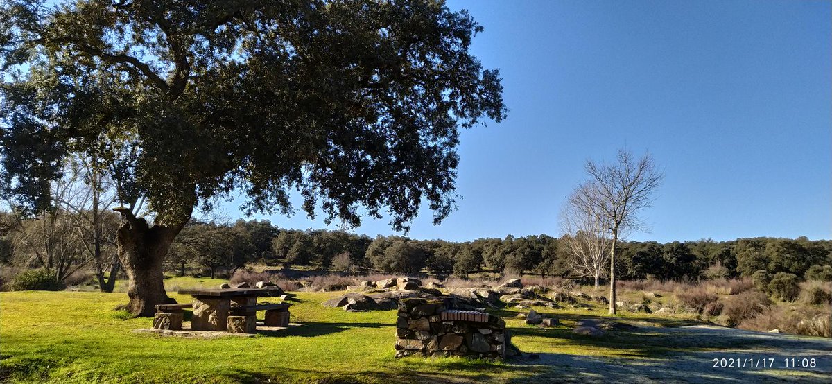 CD_ADUS's tweet photo. Volvemos también con el senderismo. Ruta Rivera del Cala https://t.co/qirDPY8DCW