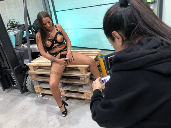 Shooting PSS today with new girl @MilaSmart27 shot by @mariskaxxxxxxx https://t.co/SnmIMWLhhf<a class="tags" target="_blank" title="On Twitter" href="/?out=eyJ0eXAiOiJKV1QiLCJhbGciOiJIUzUxMiJ9.eyJpYXQiOjE3MjE2NzUxNDAsImlzcyI6InR3cG9ybnN0YXJzLmNvbSIsIm5iZiI6MTcyMTY3NTE0MCwiZXhwIjoxNzUzMjExMTQwLCJyZWRpcmVjdF91cmwiOiJodHRwczovL3R3aXR0ZXIuY29tL01pbGFTbWFydDI3In0.qhKVaPCF4SgW6HIwnYdUOwyJwadjzX-Q5zr-MEUVFICE0R3FO3rHj0eUdZJjo0NLYggKeq34wjIqbaaa8aMzDg">@MilaSmart27</a>