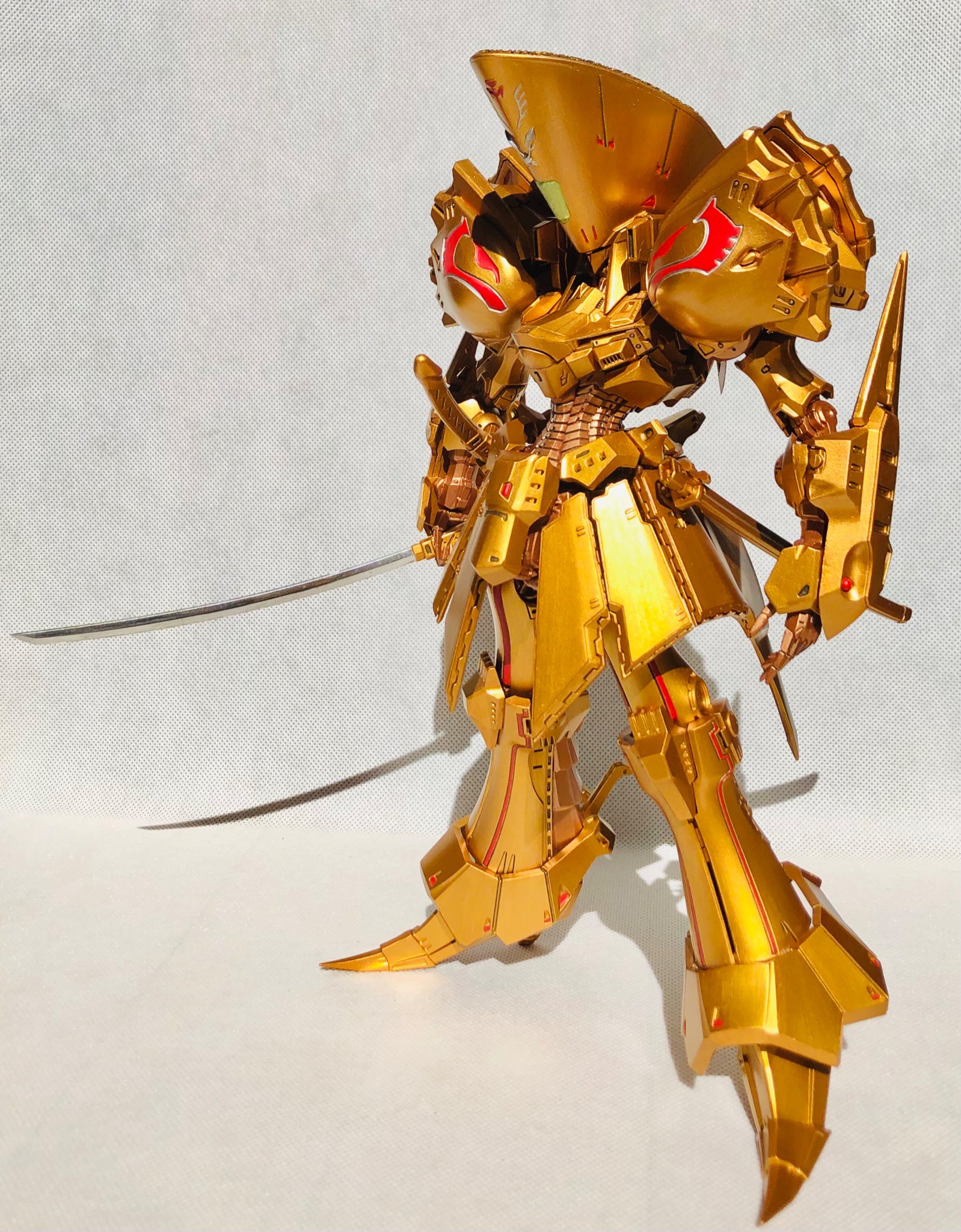 IMS ナイト.オブ.ゴールド 全塗装済み完成品 デルタベルン 3007 IMS 1/100 ザ・ナイト・オブ・ゴールド =デルタ・ベルン 3007