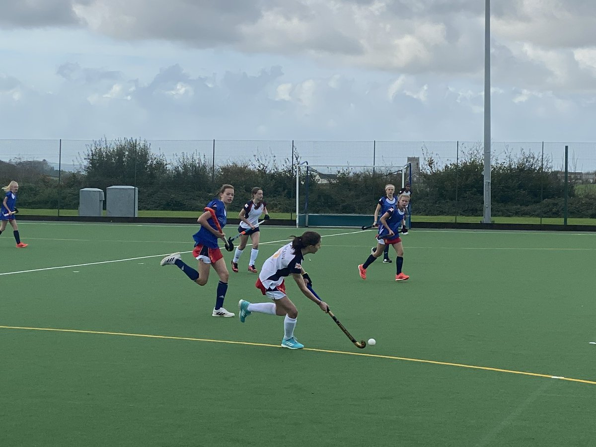 AsterMccann's tweet photo. It was great to play with the UK lions this week @UKLionsHockey1 @Y1Hockey https://t.co/uUCn38HCGG