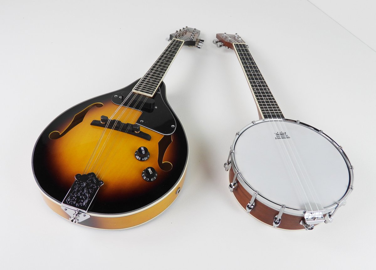 FreshmanUkulele's tweet photo. Folk instruments too >>>> https://t.co/l87N33qvdF https://t.co/z6XP4xccp6