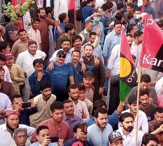 SardarClick's tweet image. On the special directive of Chairman @BBhuttoZardari , a massive protest was held by PPP Malir against rising inflation, unemployment at Malir press club
#MehngaPakistanNaManzoor #goimrango
@JunaidSaleemJD @PalwashaKhan18 @WaqarMehdiPPP1 @SaeedGhani1 @The_AbbasTalpur