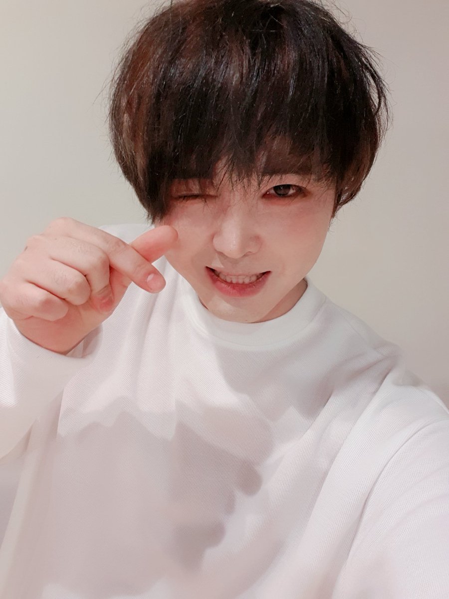 FCLIVE_official's tweet image. #ZETH  ONLINE TALK HALLOWEEN EVENT
本日イベントに参加してくださったファンの皆様ありがとうございました👻👻明日も宜しくお願いします➰

🎃明日🎃
📅10.31(Sun)🕖16:00-KST 
🔗 bit.ly/3mo8AKn
　
チケット発売中🎟 
#TARGET #타겟 #제스 #ゼス  #ハロウィン