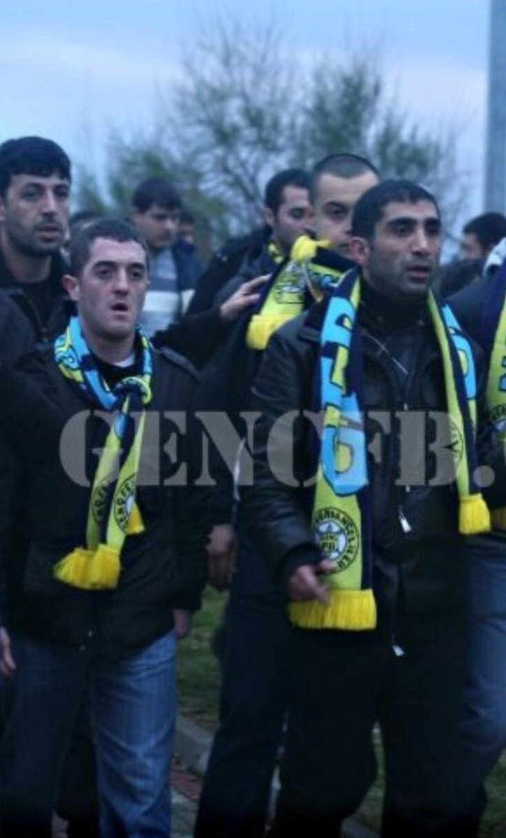 Tribünümüzün emektarlarından, Sefa Ağabeyimiz'in kadim kardeşi Kadir Taşan'ı vefatının 2. yıldönümünde özlem ve rahmetle anıyoruz. #UNIGFB