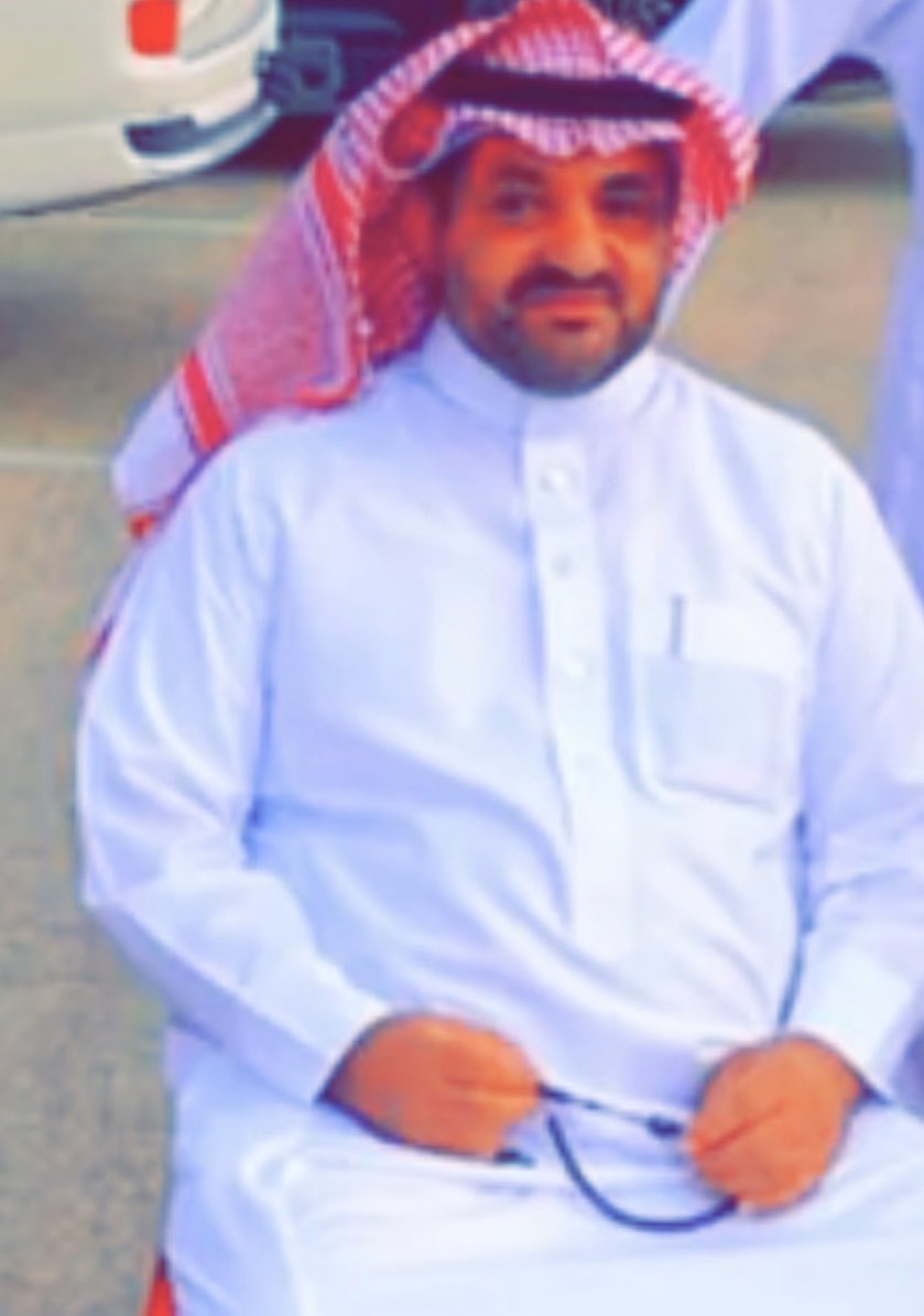 الطيب // والناموس ..!! والوفاء // والحموه 
ما تنعـطى ..!! من دون ( فعل ) و ( دلايل ) 

و  سلطان ..!!  ( زيزوم ) ..!! السطا والمروه
سليل ..!! ( طلق الوجه ) .!! ( زين الفعايل )

سلطان بن مطلق بن مبروك ابن عليثه

(( احد الداعمين السباقين دائما لحسابات العليثات ))