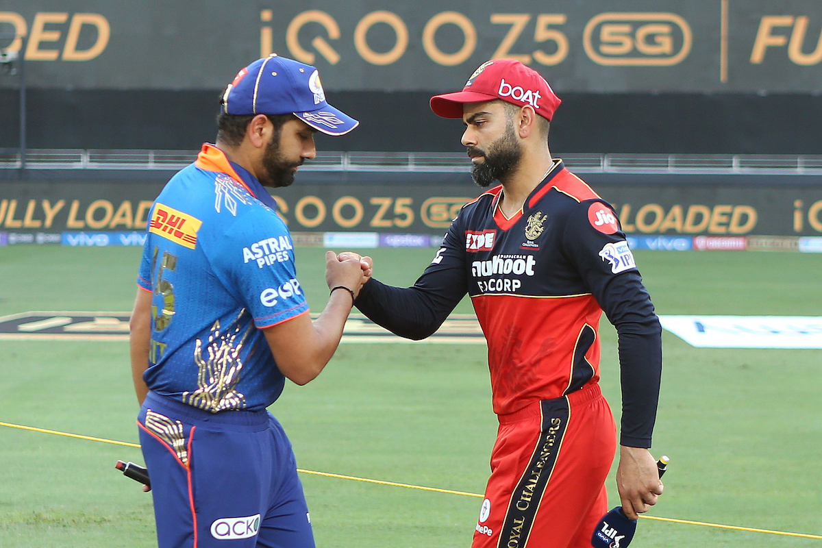 Cricbuzz (@cricbuzz) on Twitter photo BCCI confirms retention policy ahead of #IPL 2022 auction 👇
Franchises allowed 4⃣ retentions.
Two new teams can pick 3⃣ players before the auction.
<a href="/vijaymirror/">Vijay Tagore</a> with more details - cricbuzz.com/cricket-news/1… BCCI confirms retention policy ahead of #IPL 2022 auction 👇
Franchises allowed 4⃣ retentions.
Two new teams can pick 3⃣ players before the auction.
<a href="/vijaymirror/">Vijay Tagore</a> with more details - cricbuzz.com/cricket-news/1…