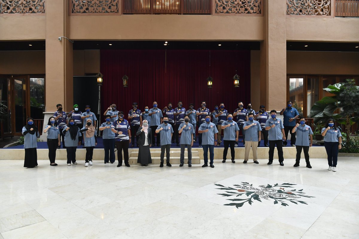 KBSMalaysia's tweet image. KONVENSYEN BELIA KEBANGSAAN 2021 +ASEAN CONNECTKBK

Konvensyen Belia Kebangsaan 2021 +ASEAN ConnectKBK Sempena Hari Belia Negara 2021 buat pertama kalinya diadakan secara hidrid selari dengan norma baharu.

Konvensyen ini telah dikelaskan kepada 4 stream yang bertemakan